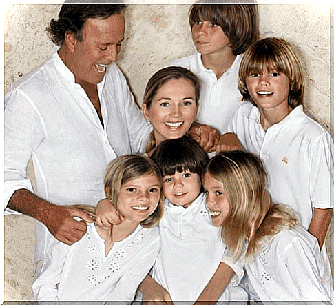 5 famous people with large families