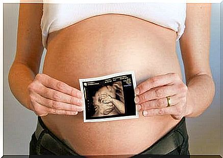 Follow baby's growth with ultrasounds