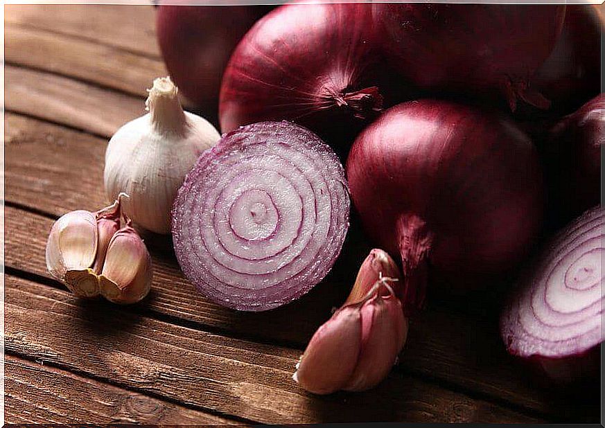 Garlic and onion give off a peculiar and unpleasant body odor.