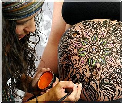 What is belly painting?